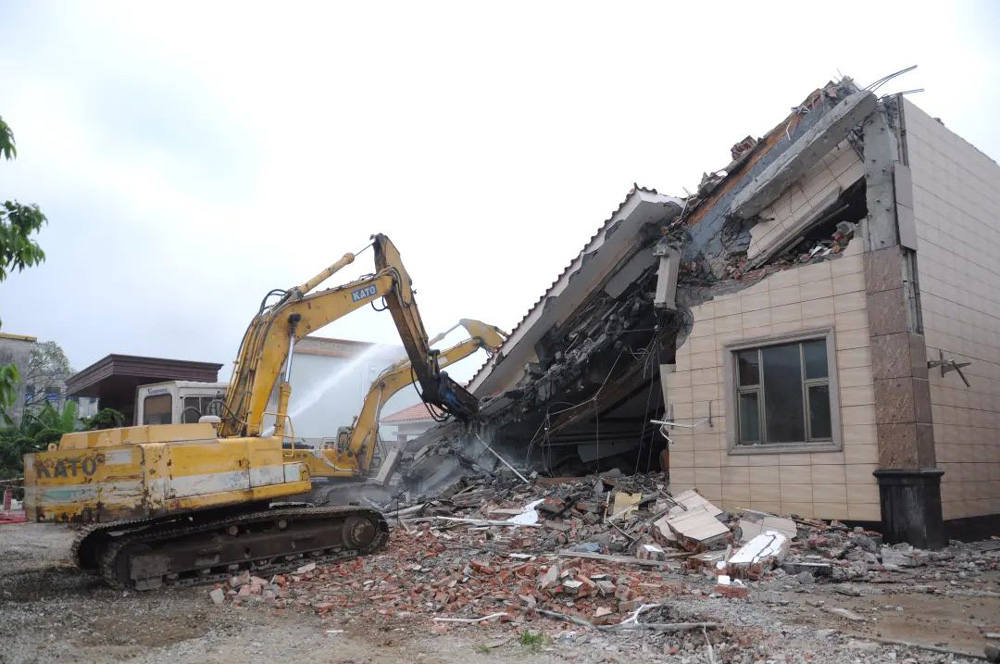 十部门联合《通告》贴门上就把房拆了？法院：执法局不能这么执法